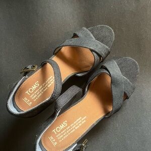 TOMS Women's Denim Sienna Sandals - 7.5 - New